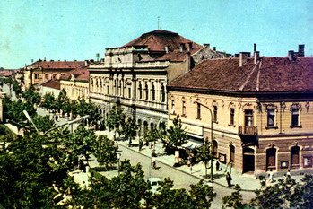 Andr&aacute;ssy &uacute;t eleje